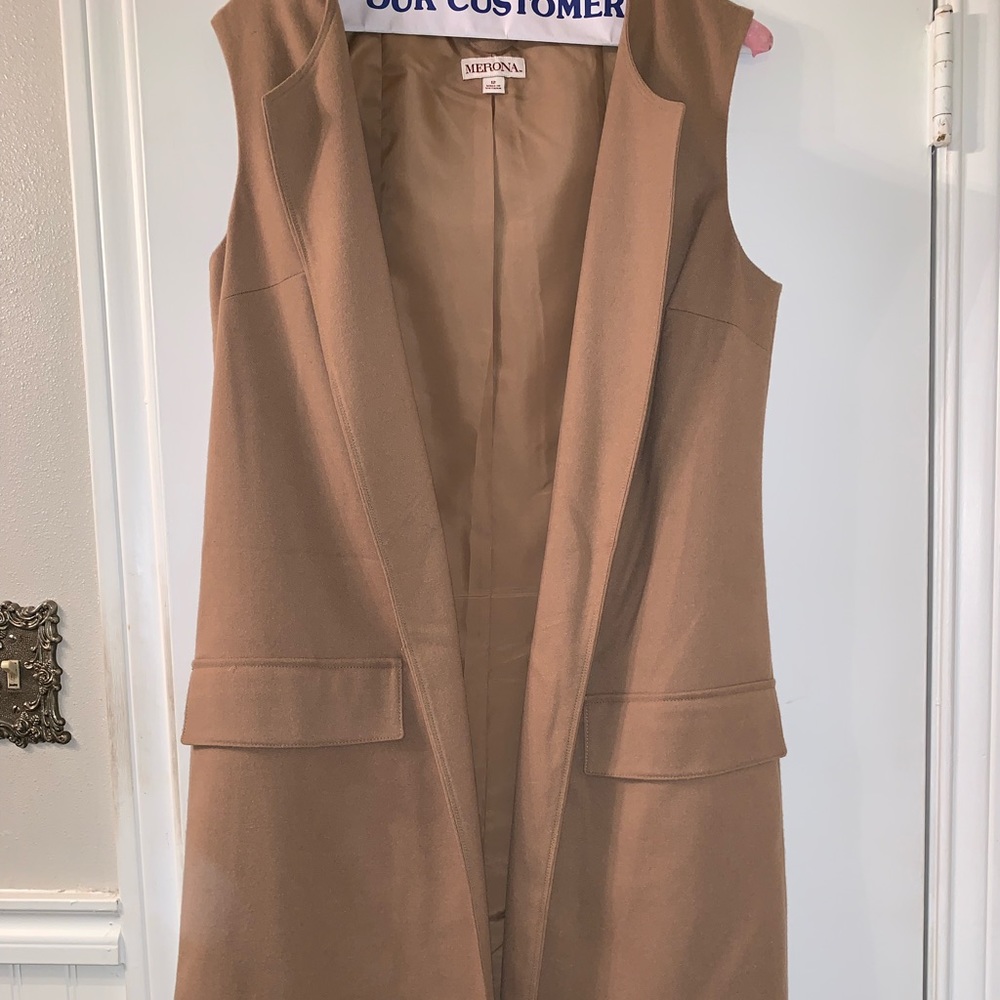 Business Seasonal Cardigan